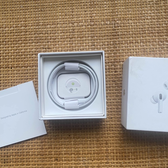 Apple AirPods Pro Generation 2❕ - Picture 6 of 6